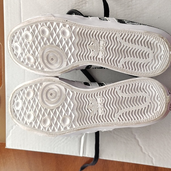 Size 7.5 - adidas Disney x Nizza Sport Goofy Pack - Black - Picture 5 of 6